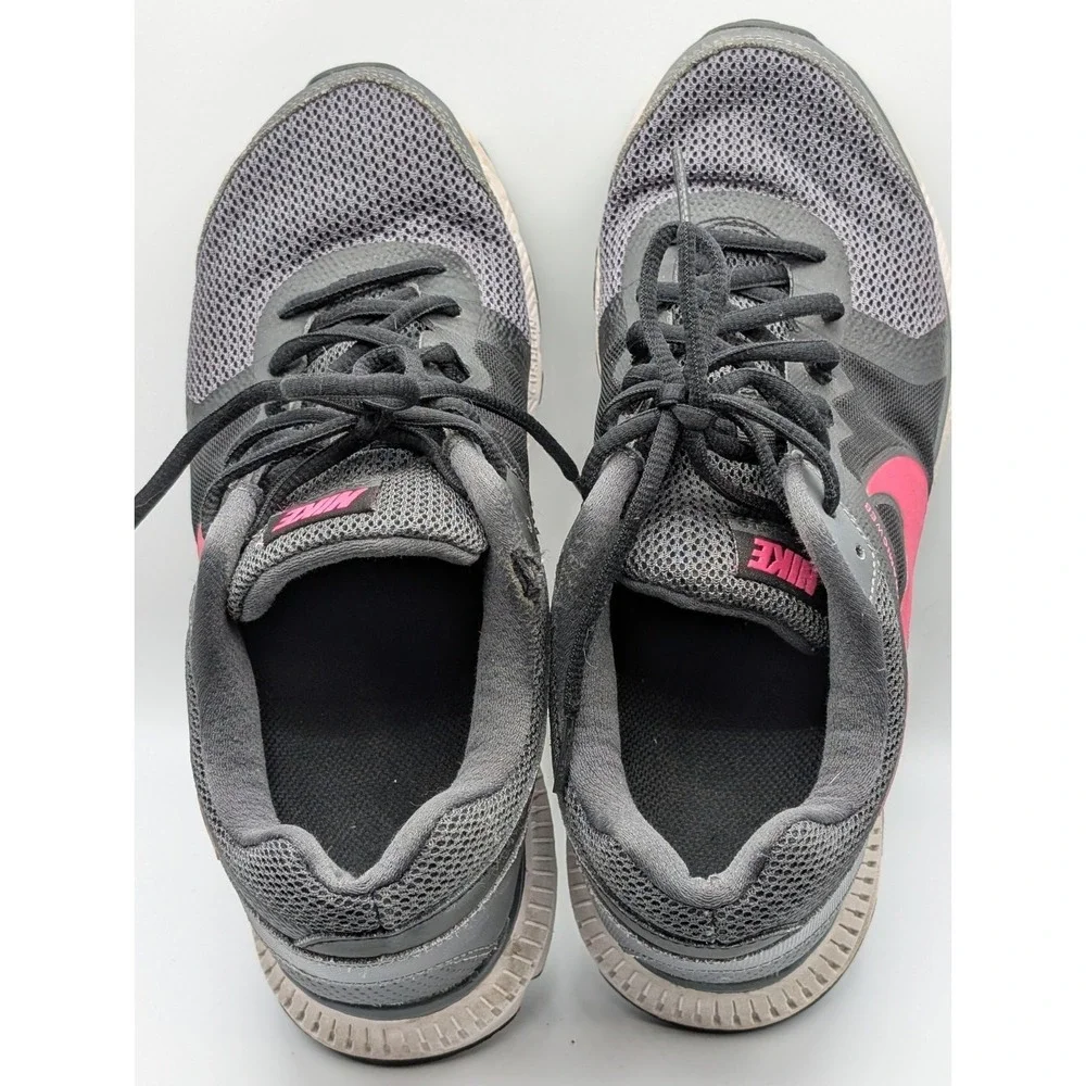 Nike Zoom Winflo Women's size 8.5 Black and‎ Pink Running Shoes Dynamic Web